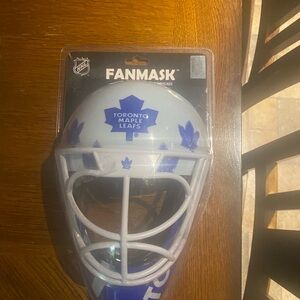Rare Toronto Maple Leafs Hockey Goalie Fan Mask Sealed
